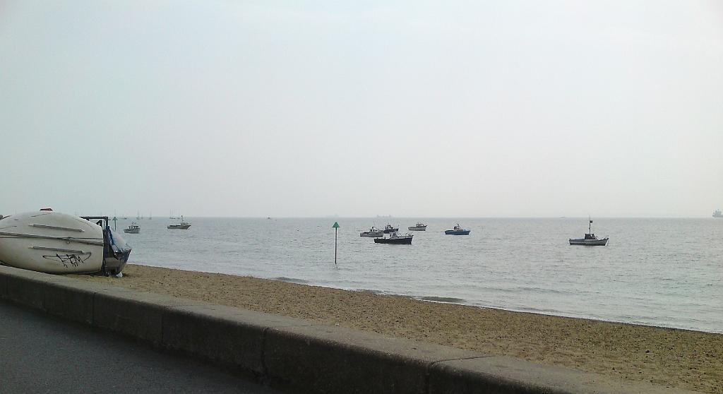 Southend 06-04-09_12.09[01]